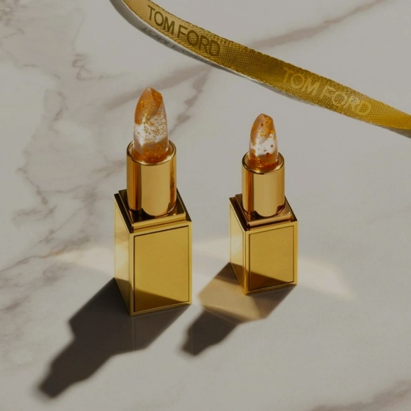 🎉HOST PICK🎉 TOM FORD Mini Soleil Clutch-Size Lip Balm - Picture 5 of 5